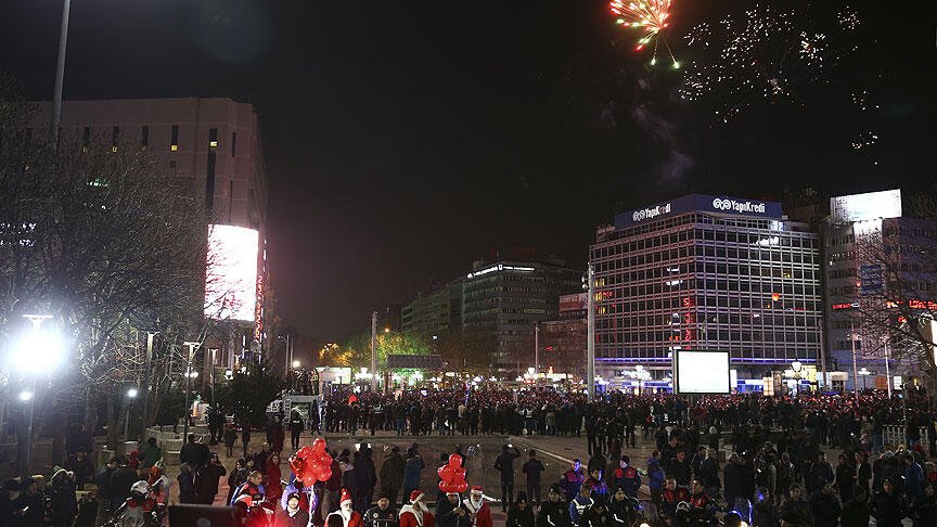 Ünal Silver, 29 Ağustos 2023’te hayatını kaybetmiştir. Ünal Silver, 75