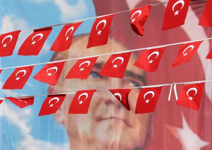 Türk Bayraklı ve Atatürk görselli 29 EKİM MESAJLARI 2023 | (Cumhuriyet’in 100. yılı kutlu olsun) En anlamlı, özel, farklı, duygulu, görselli ve resimli 29 Ekim kutlama mesajları