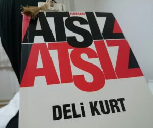 Deli kurt roman özeti