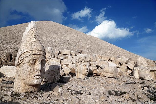 Nemrut Dağı, Adıyaman ilindeki