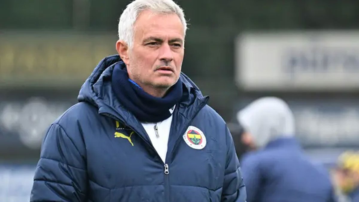 Fenerbahçe, Hatayspor maçı hazırlıklarında İsmail Yüksek ve Samet Akaydın'dan kötü